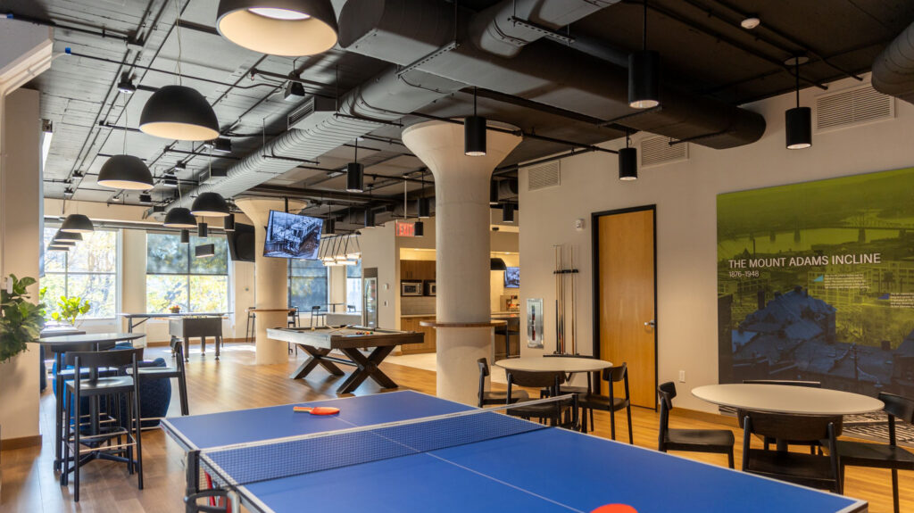 Three Benefits of Interior Design for the Workplace - Hixson ...